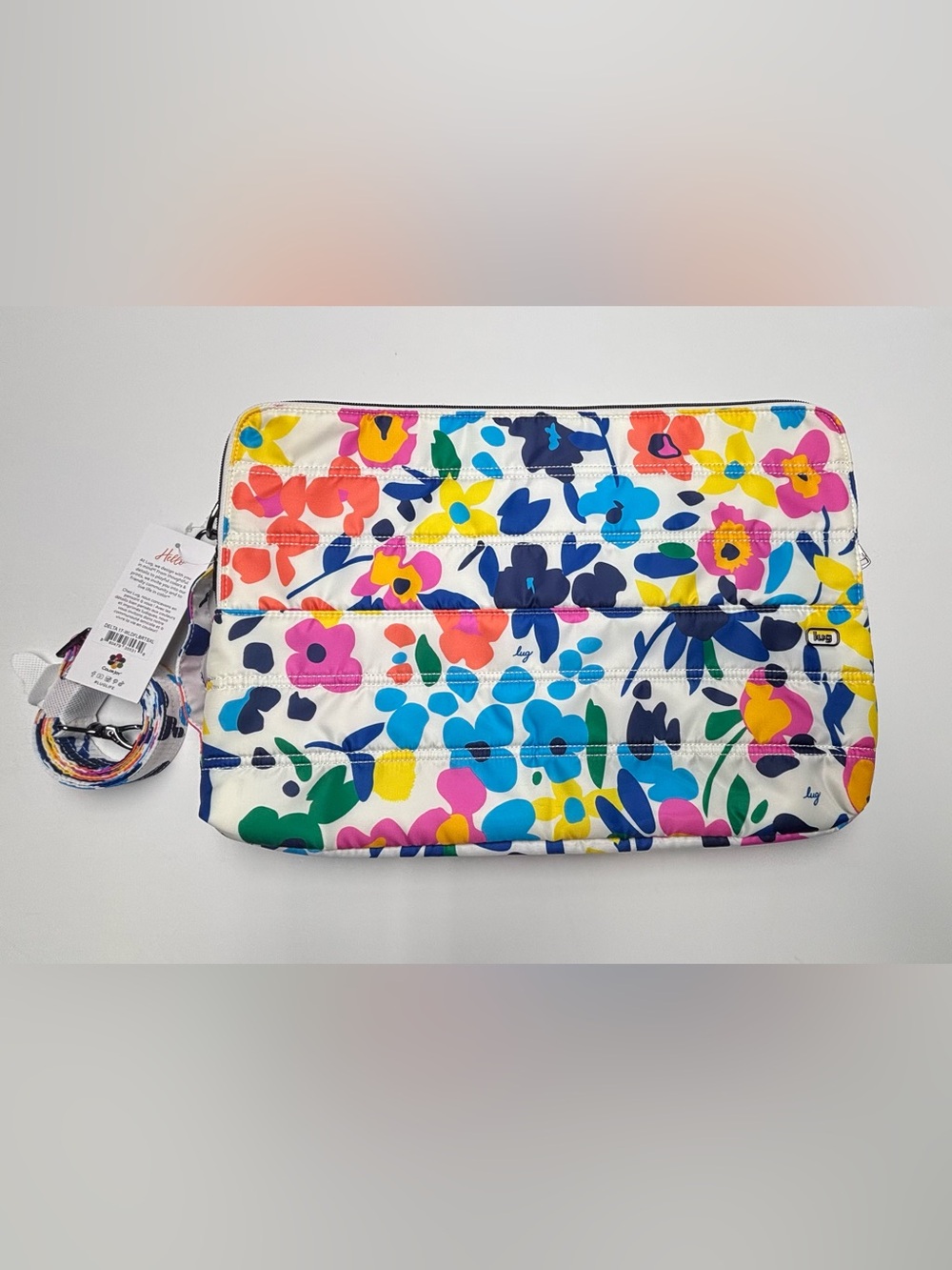 NWT Lug 17” WILDFLOWER BRIGHTS DELTA Laptop Bag Multicolor Floral Pattern